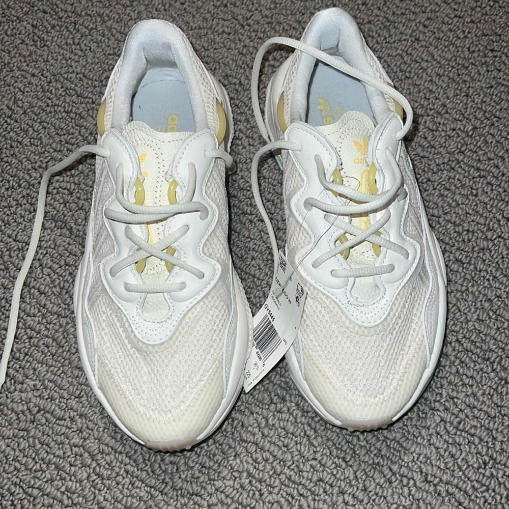 Ozweego Adidas